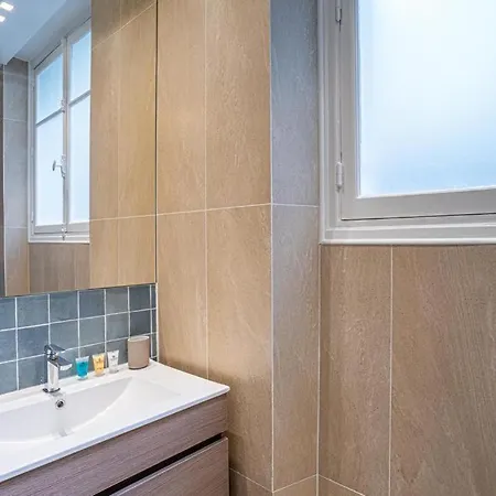 191 Auteuil - Superbe A Apartman